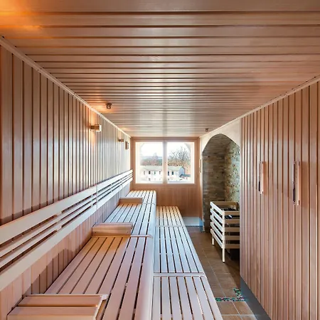 Aja Nordperd & 4* גוהרן