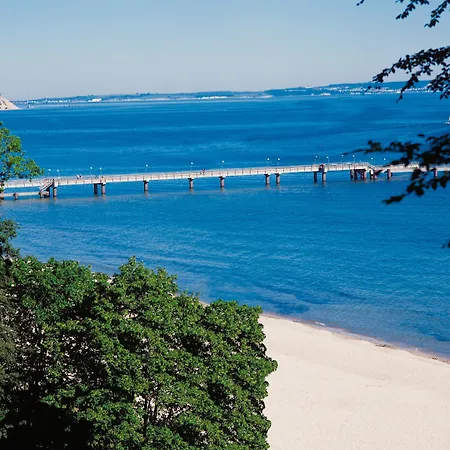 Aja Nordperd & 4* Goehren (Ruegen)